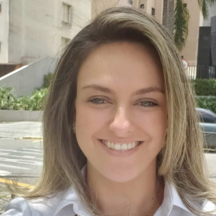 No momento, você está visualizando Aline Botelho